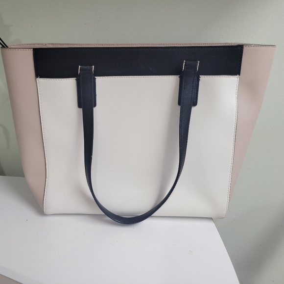 ✨️SALE 2 Large Kate spade multi compartment tote w full size zip around wallet. - Picture 3 of 16
